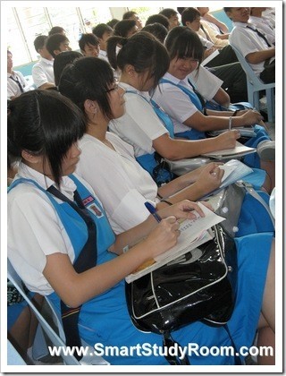 Talk_SMK_Puteri_Wangsa_04